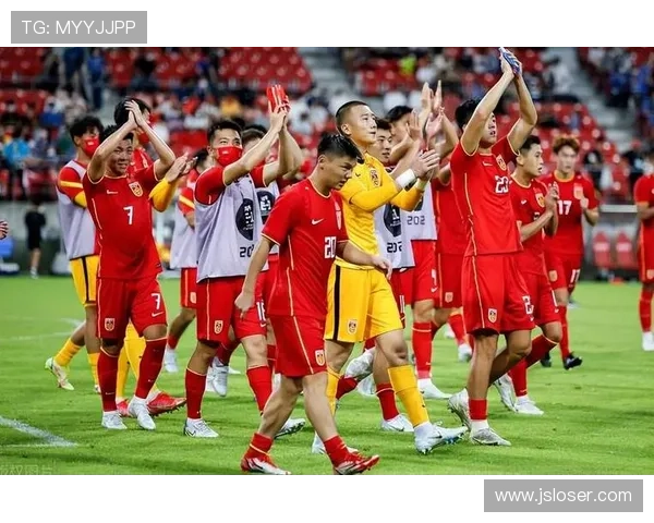 中国男足逆转取胜亚洲劲旅展现全新战术体系迎来世界杯预选赛关键突破