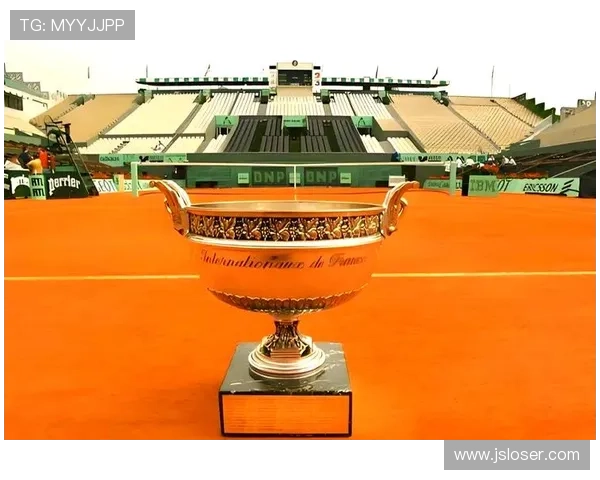 世界网球巨星迎战新星 首度亮相大满贯决赛 谁将问鼎冠军宝座