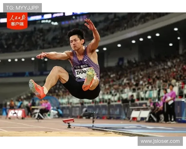 全国冠军赛上新秀爆发刷新项目纪录引发体育圈广泛热议持续中