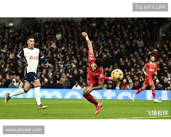 利物浦俱乐部宣布新赛季目标明确 引援计划和阵容调整引发球迷热议