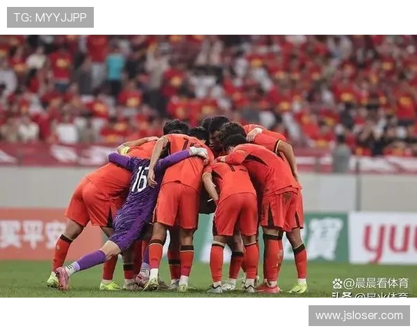 国足主场鏖战逆转取胜年轻球员爆发点燃全国球迷激情