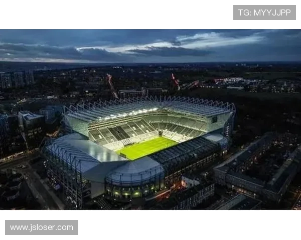 纽卡斯尔联足球俱乐部历史荣誉与未来发展展望