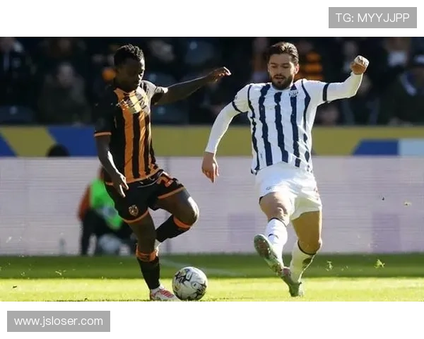 西布罗姆维奇俱乐部百年传承与英格兰足球荣耀之路坚守与复兴故事