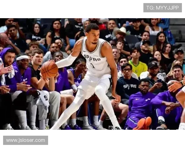 马刺队新赛季目标明确 全力冲击季后赛并培养年轻球员